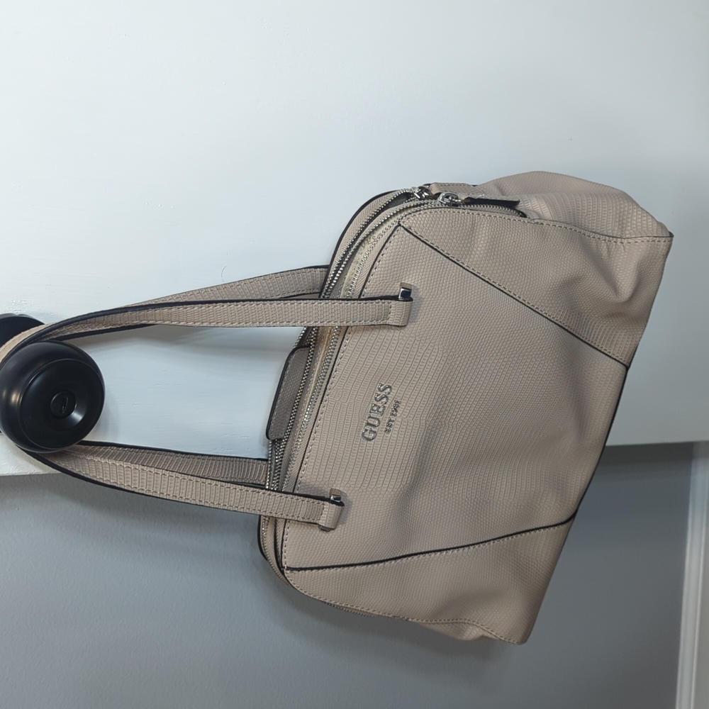 Guess purse